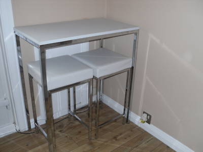 Breakfast Tables on Furniture Delivery From Chester Le Street To Oldham 8126
